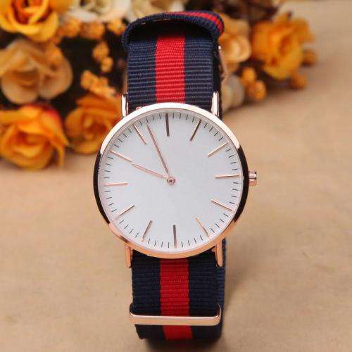 **Big Dial** Modern Fashion comFortable unisex watch ***