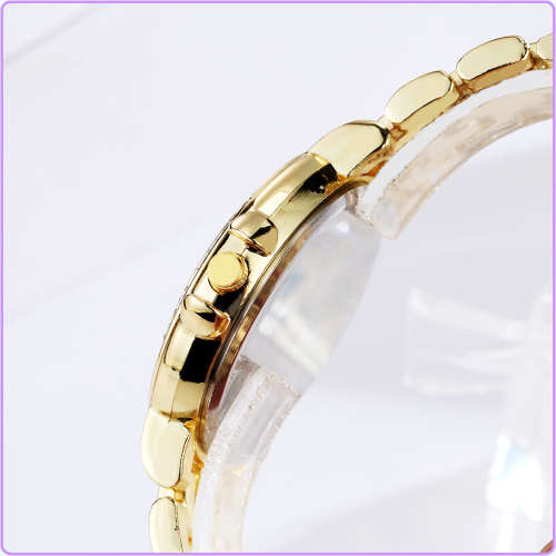 ****LADIES *DEEP SHELL 2212 *  DESIGNER STYLE  STAINLESS STEEL QUARTZ WATCH**