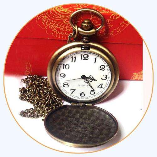 -**The Greatest Dad** Pocket Watch/ Necklace Pendant