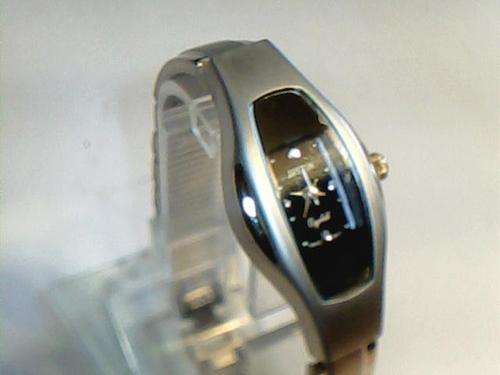 DAINTY SPECIAL WOMENS WATCH***JUSTIN***