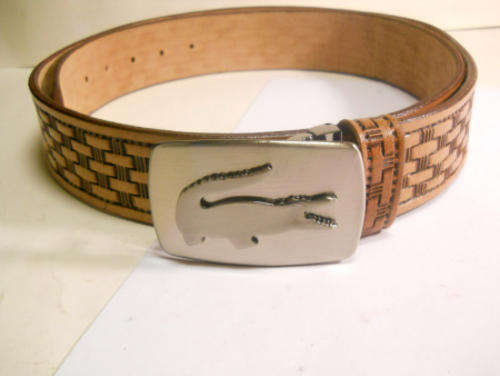 GENTLEMANS- BROWN BELT**CROCODILE MOTIVE BUCKLE** REAL LEATHER!!