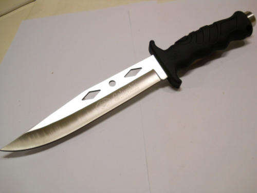 ***COLUMBIA  HUNTING KNIFE***