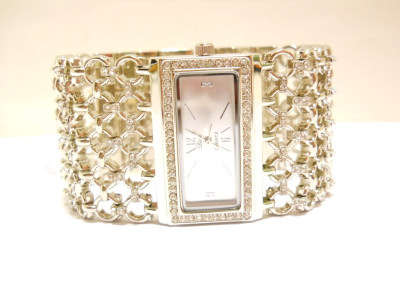 -"QUEEN" of  BRACELET WATCHES-