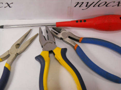 AUCTION LOT  TOOL SET