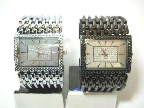 ****MAKE YOUR CHOICE~~ BRACELET WATCH****