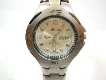 - GENTS DAY AND DATE METAL WATCH-