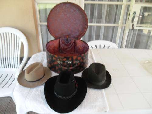 3 Highly Collectable Vintage Hats and Hat Box
