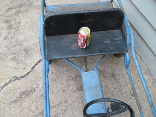 Stunning Jeep pipe petal car size is 1300 mm long weighs 16kg pick up only or arrange own courier