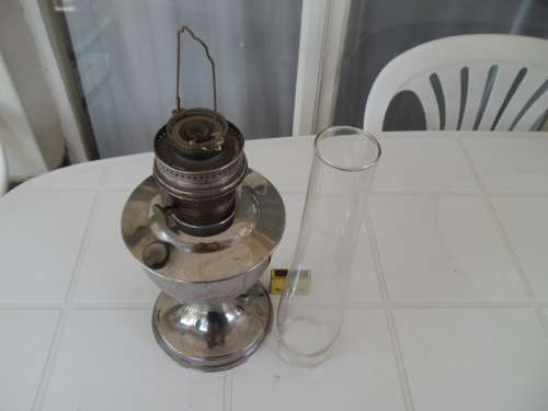 Old Aladdin no. 21 lamp 600mm high made in England postage is R80