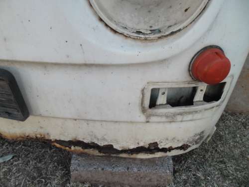Stunning old VW Kombi front nose cut out size is 1600mm x 1060mm x 500mm weighs 50kg collection only