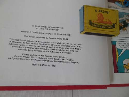 hard cover Garfield book