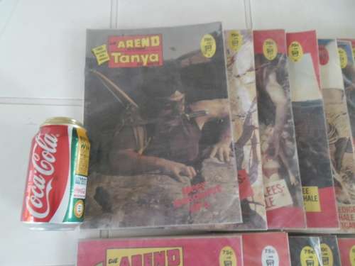 Rare 18 - well used Arend Tanya fotoverhale comics