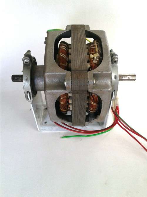 ELECTRIC MOTOR