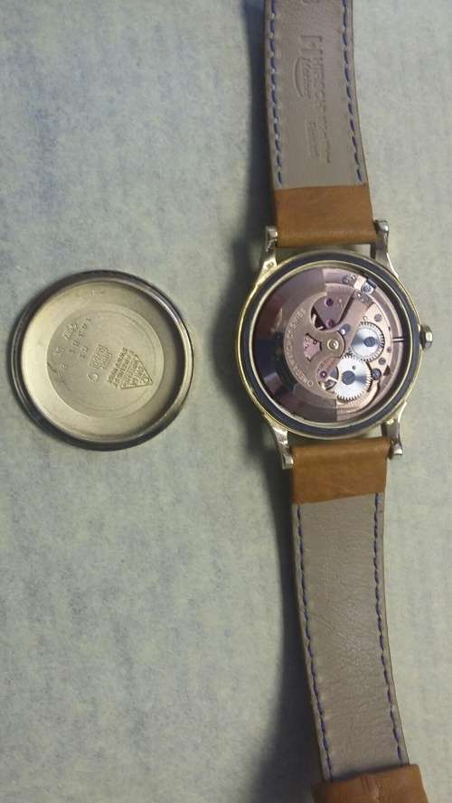 Omega Vintage Constellation Pie Pan Automatic Chronometer, 18k Solid Gold.