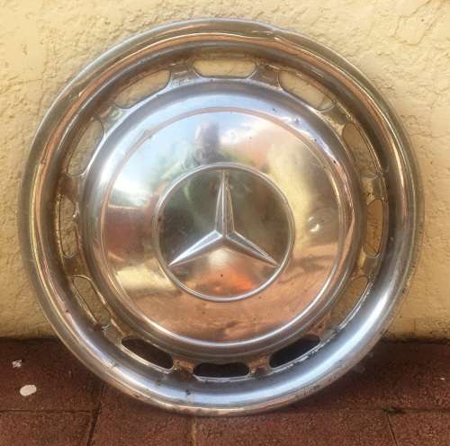 Mercedes 14inch Wheel Cover Crome 390mm Dia.