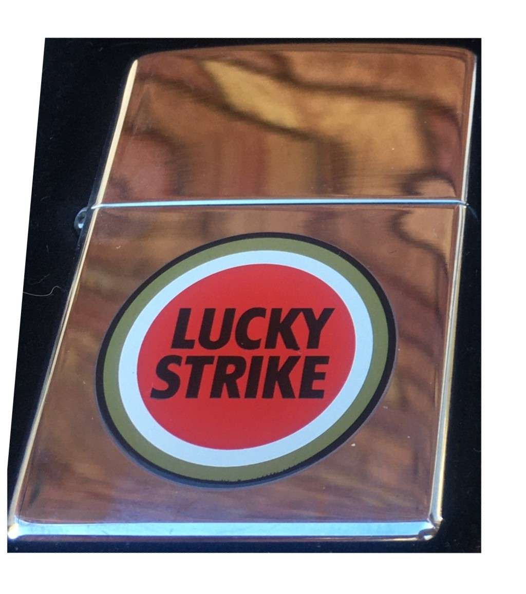 Zippo Lighter Lucky Strike (Never burned, displayed only) LOW price!!!