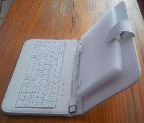 White Keyboard Pouch for 7" Tablet