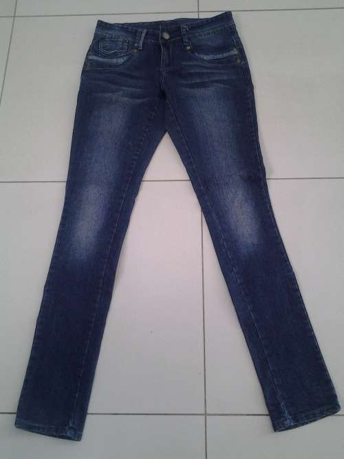 Blue "Private Property" skinny jeans - Size (6)