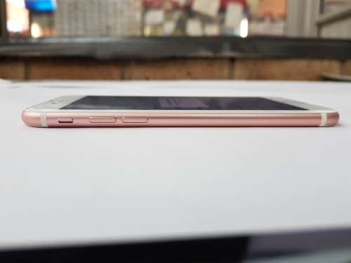 Apple Iphone 7 (128gig) Rose Gold like new