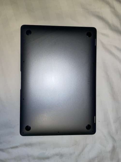 Apple Macbook Air M1 2020 **Read description**