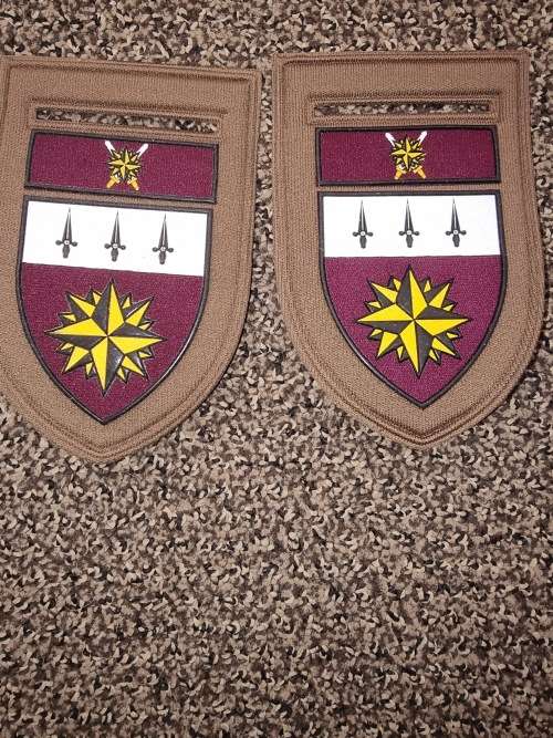 2 Recce Operators tuppers (restrikes)