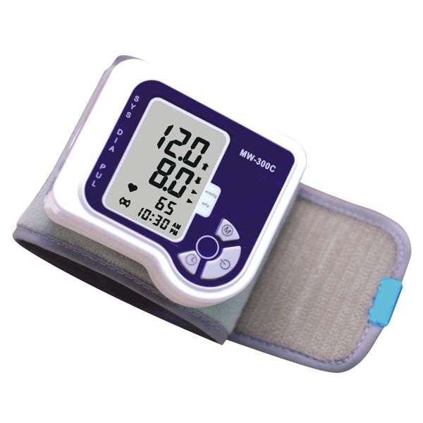 BLOOD PRESSURE MONITOR WRIST