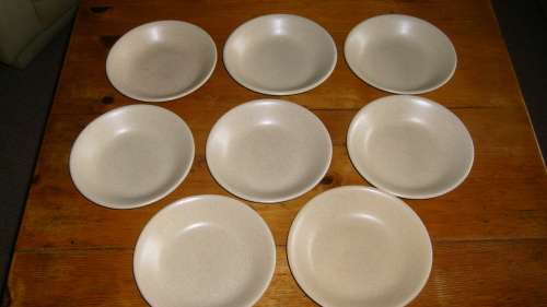 62 piece dinner and breakfast service. Vintage Rhodesian Willsgrove pottery