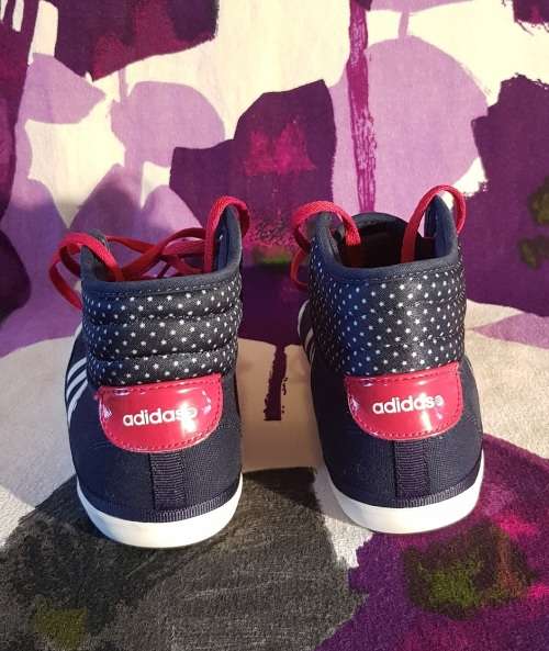 Adidas high tops size 4