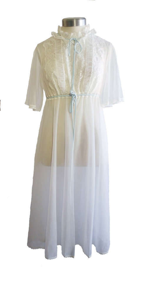 Vintage White Frilly Nightgown - Size S/M