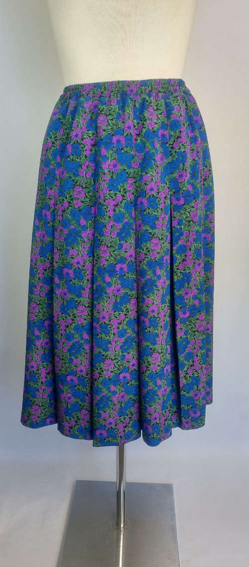 Vintage Floral Box Pleated Skirt - Size 10