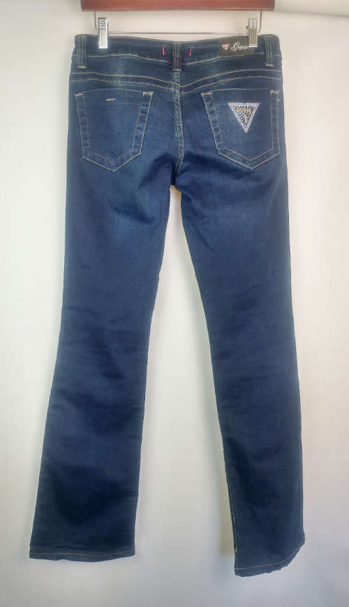 GUESS Low-Rise Daredevil Bootleg - Size 29