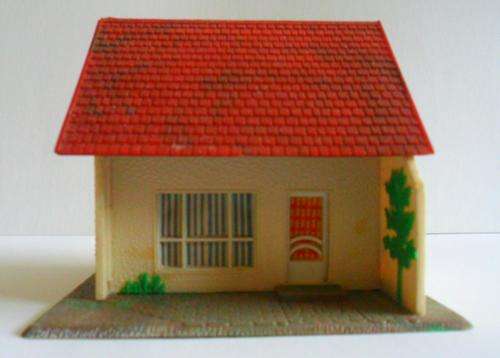 SMALL MODEL HOUSE
