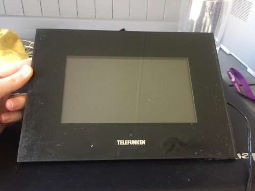 7" Telefunken Digital Photo Frame with 4GB SDHC Memory Card