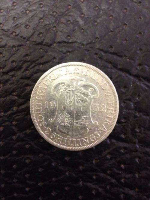 UNION OF SOUTH AFRICA 1932 - SILVER 2 SHILLING