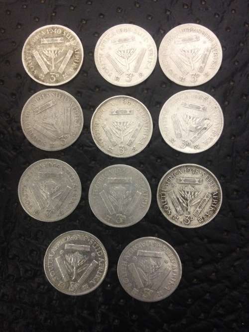 COLLECTION OF 11 x THREEPENCE (1940 to 1950)