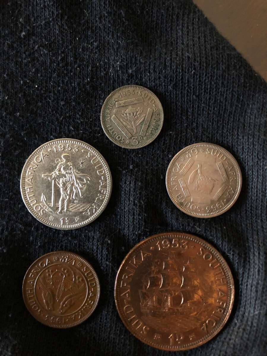 COLLECTION OF 5 UNION OF SOUTH AFRICA 1953 COINS ( 1 SHILLING, 6D, 3D, 1D & 1/4D)