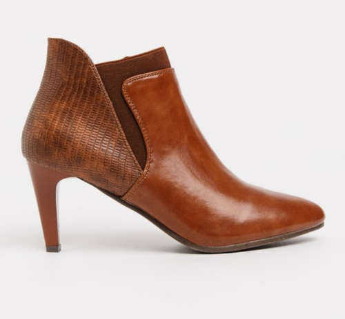 Butterfly Feet Blrown Ankle Boots