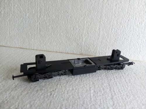 HO SCALE FRATESCHI 34 DUMMY CHASSIS
