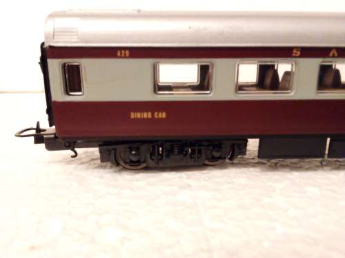 LIMA SAR DINING WAGON