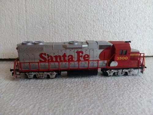 LIFE LIKE SANTA FE DIESEL