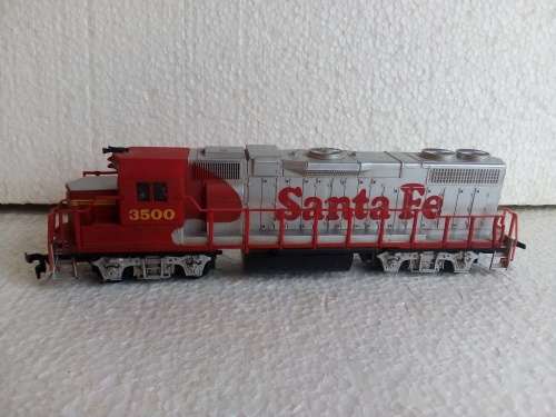 LIFE LIKE SANTA FE DIESEL