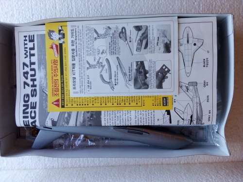 NASA SPACE SHUTTLE 1/228 SCALE