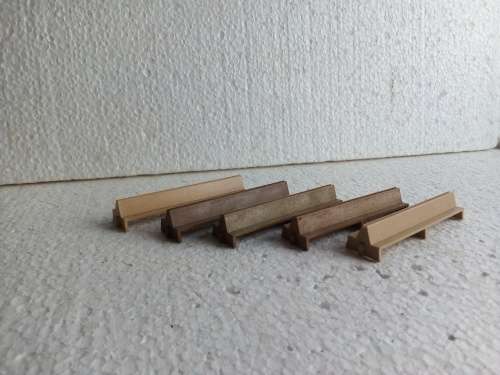 HO BENCHES