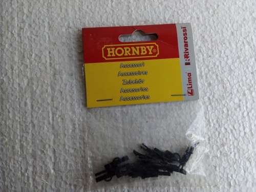 HORNBY R8220 COUPLERS