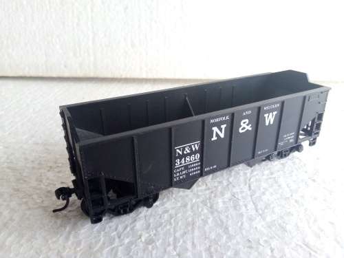 HO ATHEARN 2 BAY HOPPER