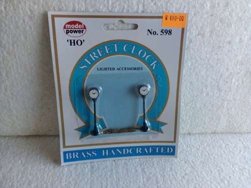 HO MODEL POWER LIGHTED CLOCKS