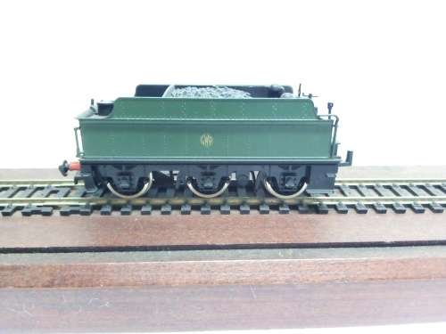 HO/OO HORNBY TENDER