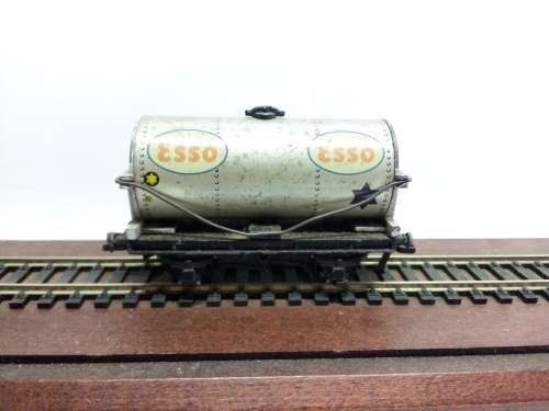 HO/OO HORNBY DUBLO ESSO TANKER