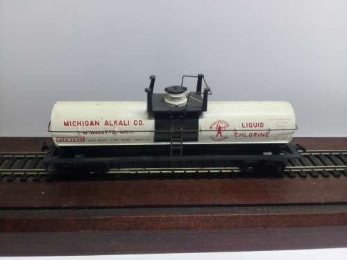 HO/OO SCALE ATHEARN 40FT TANKER