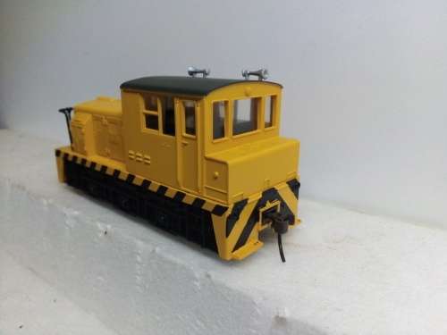 HO/OO BACHMANN MDT 060 SHUNTER DIESEL